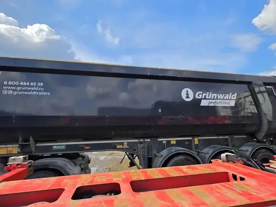 Самосвальный полуприцеп Grunwald 9453 2024 года б/у фото 5