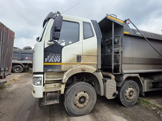 Самосвал FAW J6 2022 года б/у фото 5