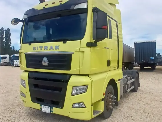 Седельный тягач SITRAK c7h 2023 года б/у