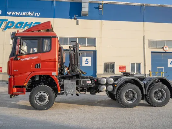 Тягач Shacman SX42586V385 2025 года новый
