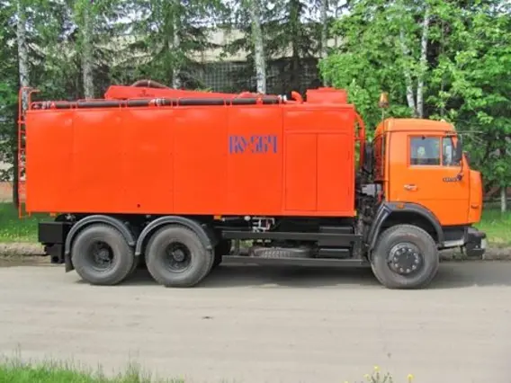 Дорожно-уборочный автомобиль Камаз 65115 2020 года новый