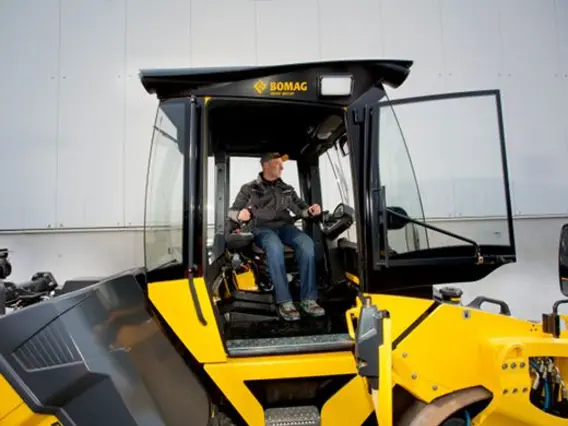 Дорожный каток Bomag BW  б/у фото 3