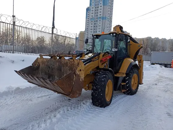 Экскаватор-погрузчик Caterpillar 434 2018 года б/у