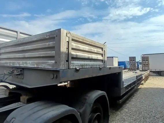 Полуприцеп-тяжеловоз AMUR LYR9708TDP 2023 года б/у фото 4