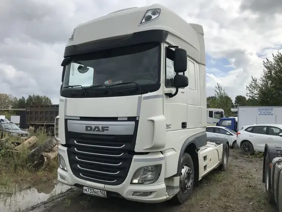 Седельный тягач DAF XF 2017 года б/у фото 4