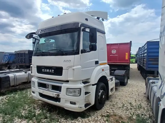 Седельный тягач Камаз 5490 2018 года б/у фото 3