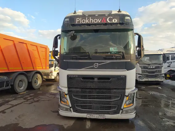 Седельный тягач Volvo FH 2021 года б/у фото 3