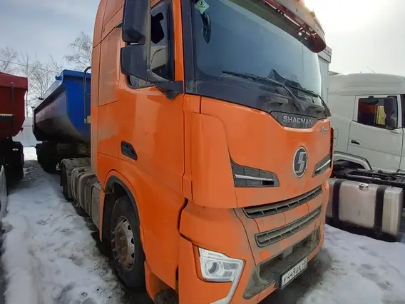 Седельный тягач Shacman SX4188YY381 2023 года б/у фото 2
