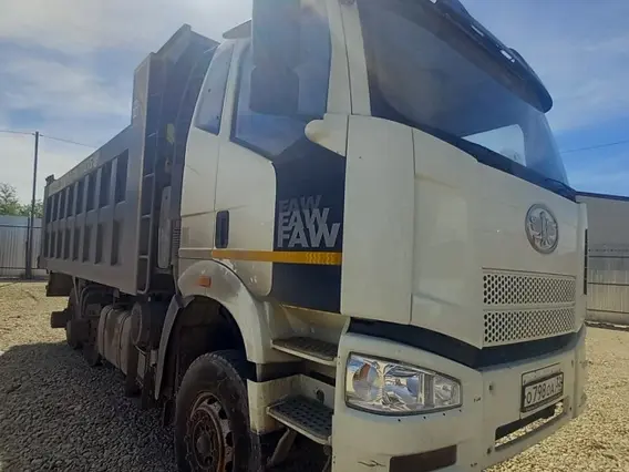Самосвал FAW J6 2023 года б/у