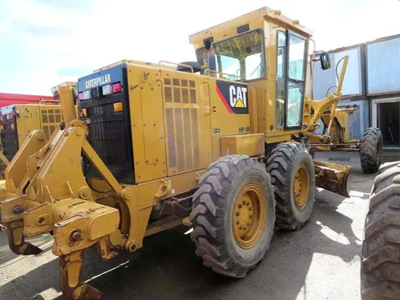 Грейдер Caterpillar 140 K 2015 года б/у фото 2