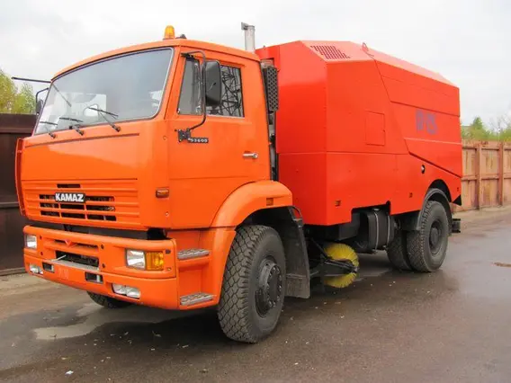 Дорожно-уборочный автомобиль Камаз 53605 2020 года новый