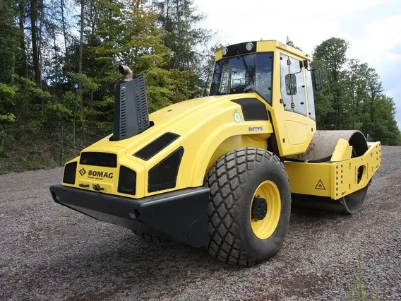 Дорожный каток Bomag BW  б/у фото 3