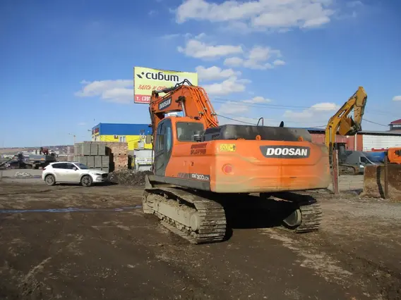 Экскаватор DEVELON DX300LCA 2021 года б/у фото 4