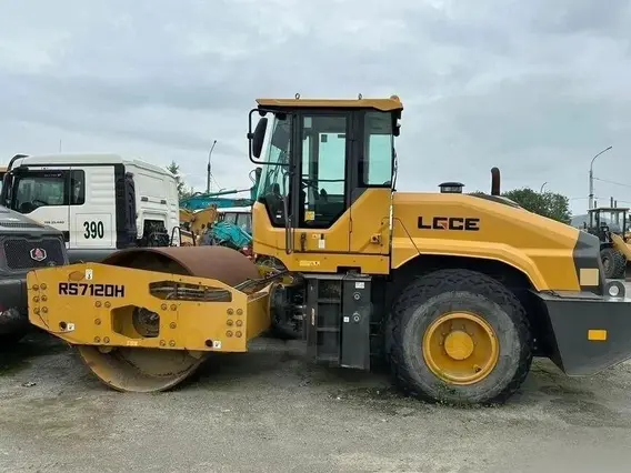 Дорожный каток LGCE RS7120H 2023 года б/у