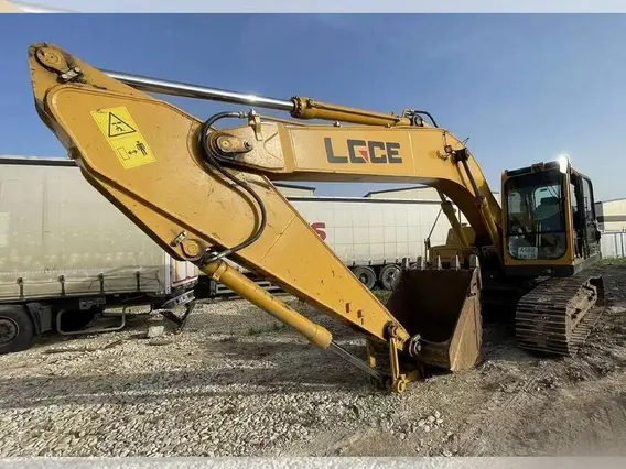 Гусеничный экскаватор LGCE (SDLG) E6210F 2023 года б/у фото 2