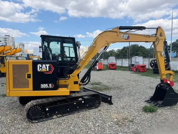 Мини-экскаватор CAT 305.5D CR 2026 года новый