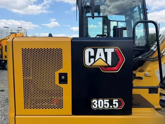 Мини-экскаватор CAT 305.5D CR 2026 года новый фото 12