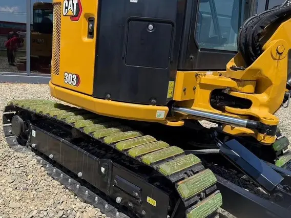 Мини-экскаватор CAT 303C CR 2026 года новый фото 10