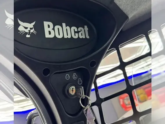 Мини-погрузчик Bobcat S530 2026 года новый фото 15