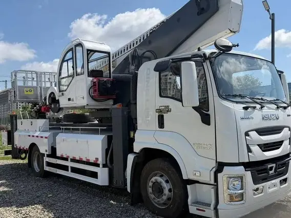 Автовышка isuzu giga 45 метров, Редуктор - bosch 2026 года новый фото 6
