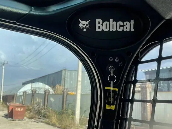 Мини-погрузчик Bobcat S530 2026 года новый фото 7