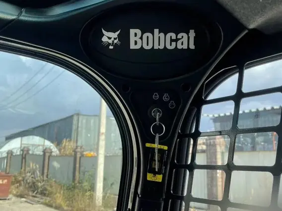 Мини-погрузчик Bobcat S530 2026 года новый фото 8