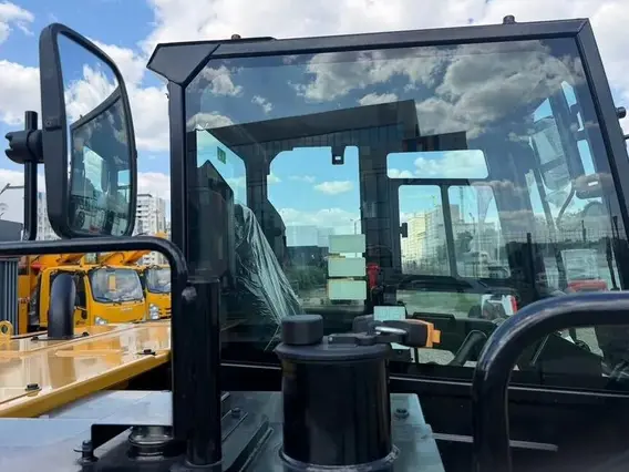 Мини-экскаватор CAT 305.5D CR 2026 года новый фото 19