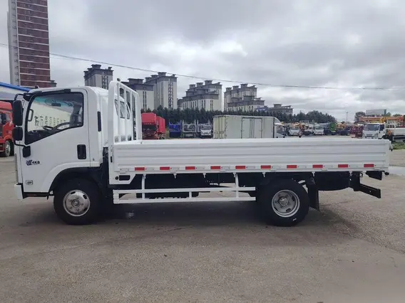 Бортовой грузовик Isuzu Elf 2026 года новый фото 3