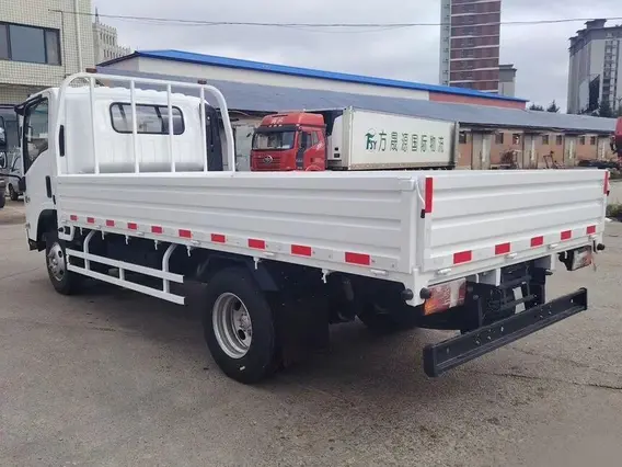 Бортовой грузовик Isuzu Elf 2026 года новый фото 5