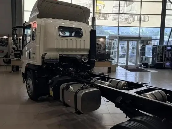 Изотермический фургон 33 м³ Центртранстехмаш на Howo G2W 2025 года новый фото 4