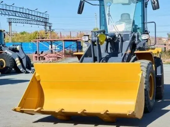 Фронтальный погрузчик XCMG LW330RU 2025 года новый фото 2