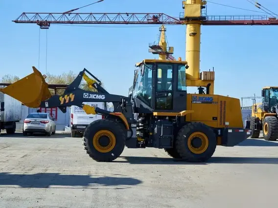 Фронтальный погрузчик XCMG LW330RU 2025 года новый фото 6
