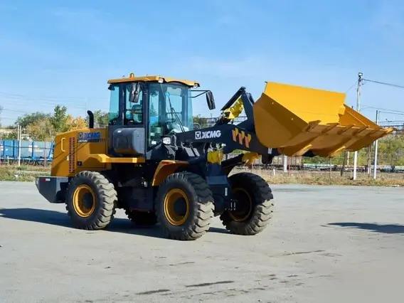 Фронтальный погрузчик XCMG LW330RU 2025 года новый фото 4