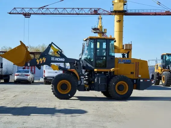 Фронтальный погрузчик XCMG LW330RU 2025 года новый фото 6