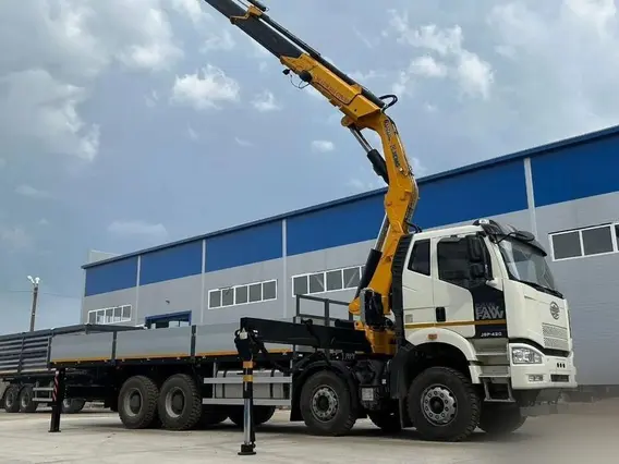Бортовой грузовик FAW CA3310 с КМУ XCMG, 2025 2025 года новый