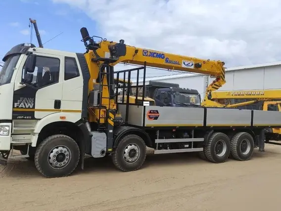 Манипулятор-самопогрузчик FAW CA3310 XCMG SQS350RU-5 2026 года новый