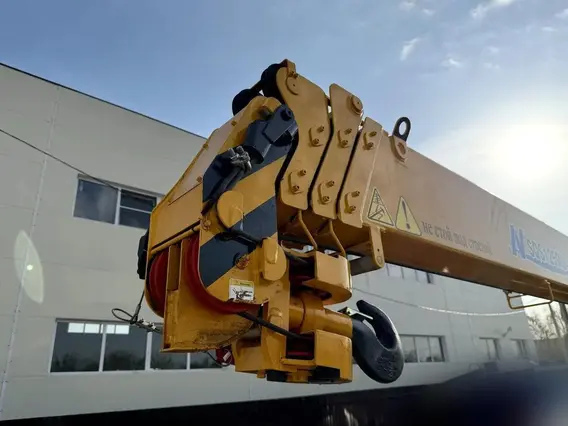 Манипулятор-самопогрузчик FAW Tiger 6G XCMG SQS125-4 2026 года новый фото 7