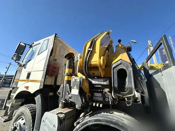 Манипулятор-самопогрузчик FAW CA3310 XCMG SQZ460-6 2026 года новый фото 15