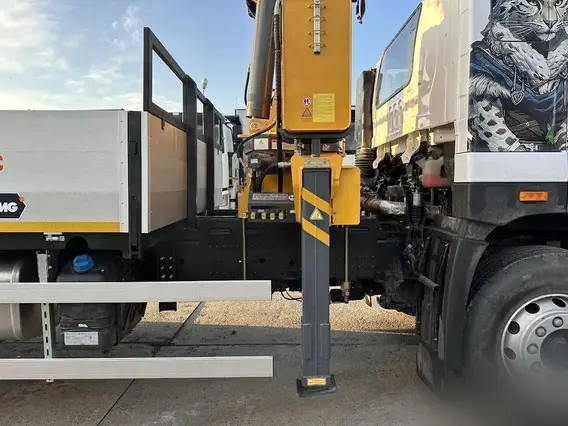 Манипулятор-самопогрузчик FAW 3250 XCMG SQS200-6 2026 года новый фото 4