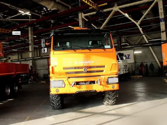 Бортовой грузовик Камаз 43118-50 XCMG SQS200RU-6 2025 года новый фото 25