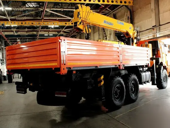 Бортовой грузовик Камаз 43118-50 XCMG SQS200RU-6 2025 года новый фото 7