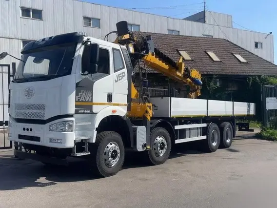 Манипулятор-самопогрузчик FAW CA3310 XCMG SQS200-6 2026 года новый