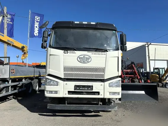 Манипулятор-самопогрузчик FAW CA3310 XCMG SQZ460-6 2026 года новый фото 4