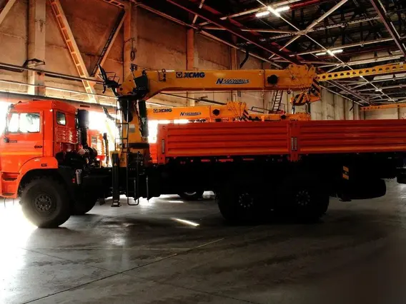 Бортовой грузовик Камаз 43118-50 XCMG SQS200RU-6 2025 года новый фото 12