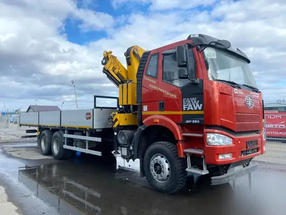 Бортовой грузовик FAW J6P XCMG SQZ200-4 2026 года новый