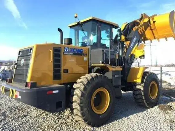 Фронтальный погрузчик XCMG LW550RU 2026 года новый