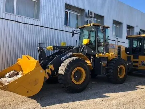 Фронтальный погрузчик XCMG LW550RU 2026 года новый фото 4