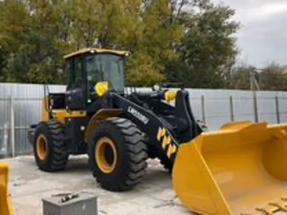 Фронтальный погрузчик XCMG LW550RU 2026 года новый фото 9