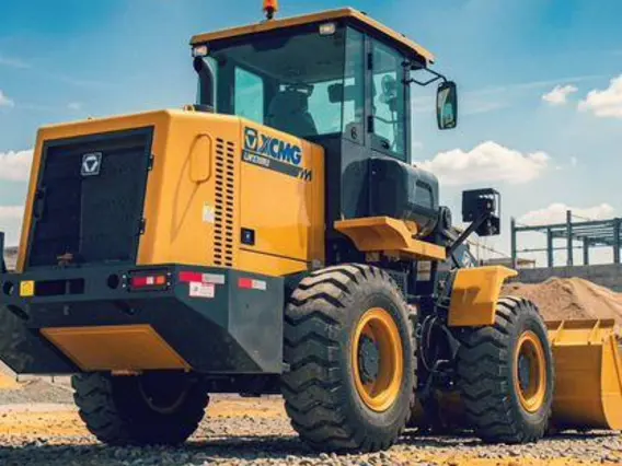 Фронтальный погрузчик XCMG LW330RU 2026 года новый