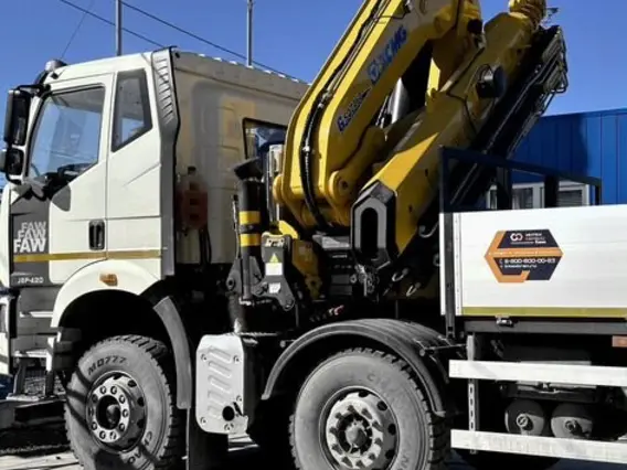 Бортовой грузовик FAW CA3310 XCMG SQZ460-6 2025 года новый